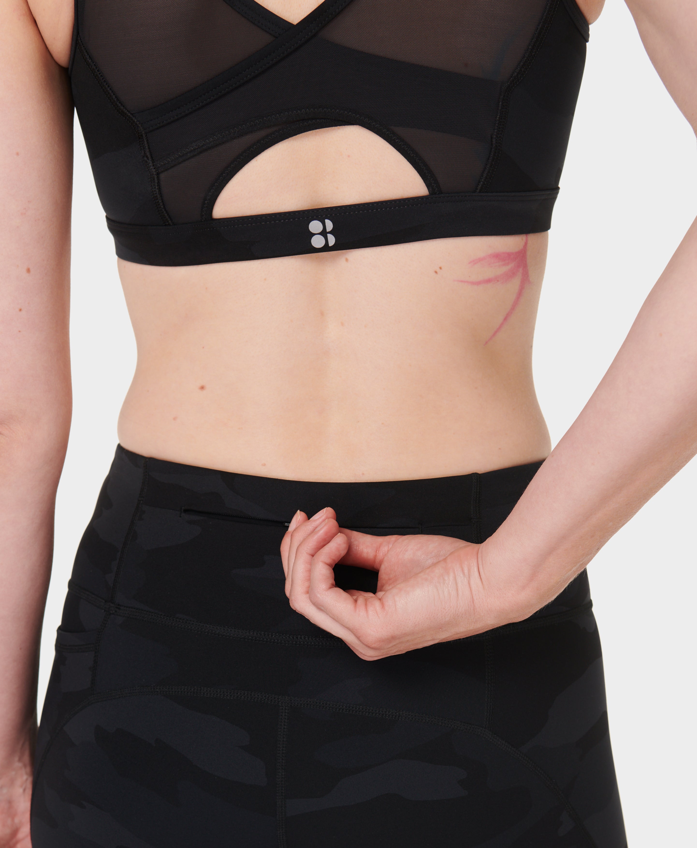 Power 6" Biker Shorts