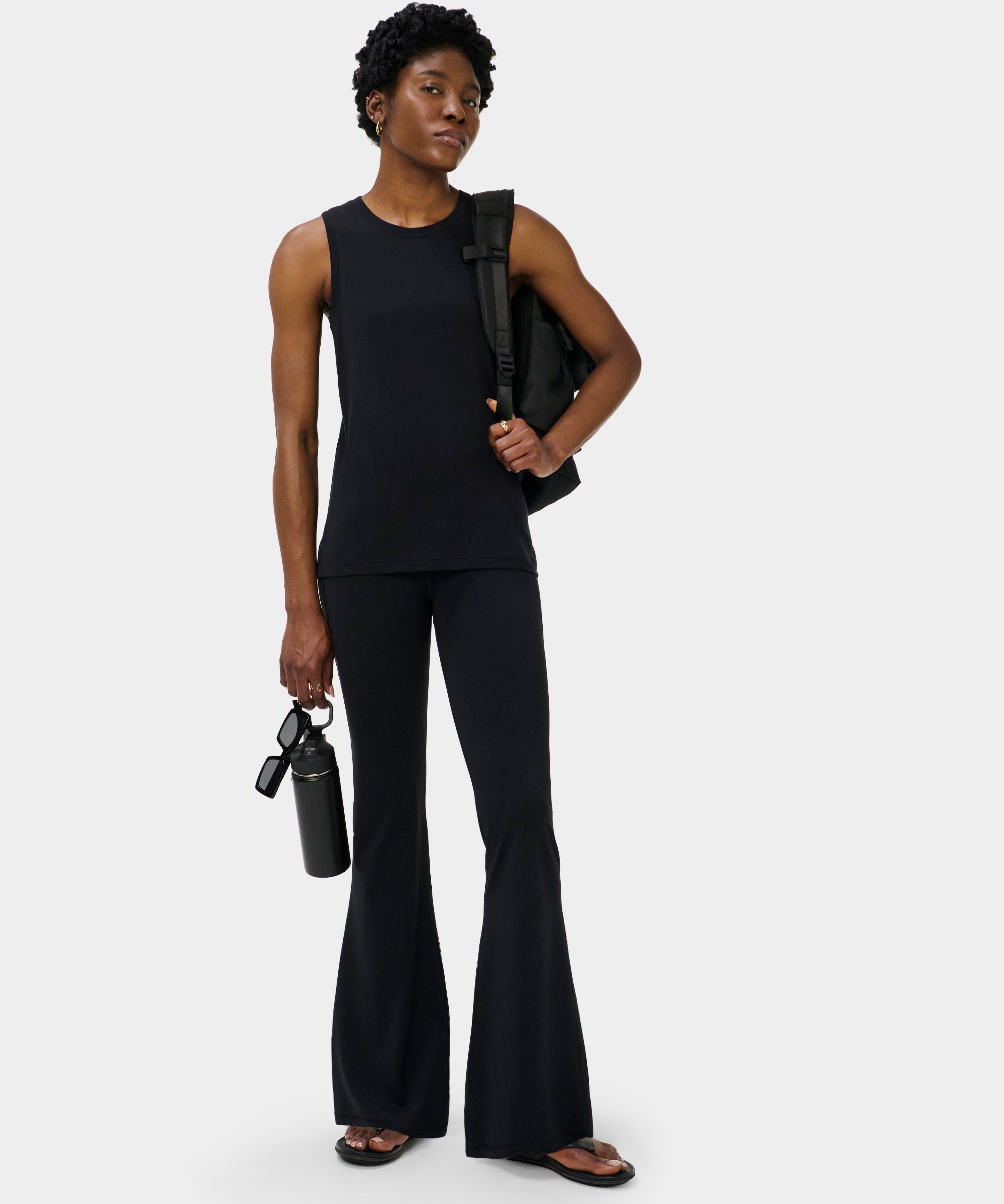 sb04666_black_1.jpg