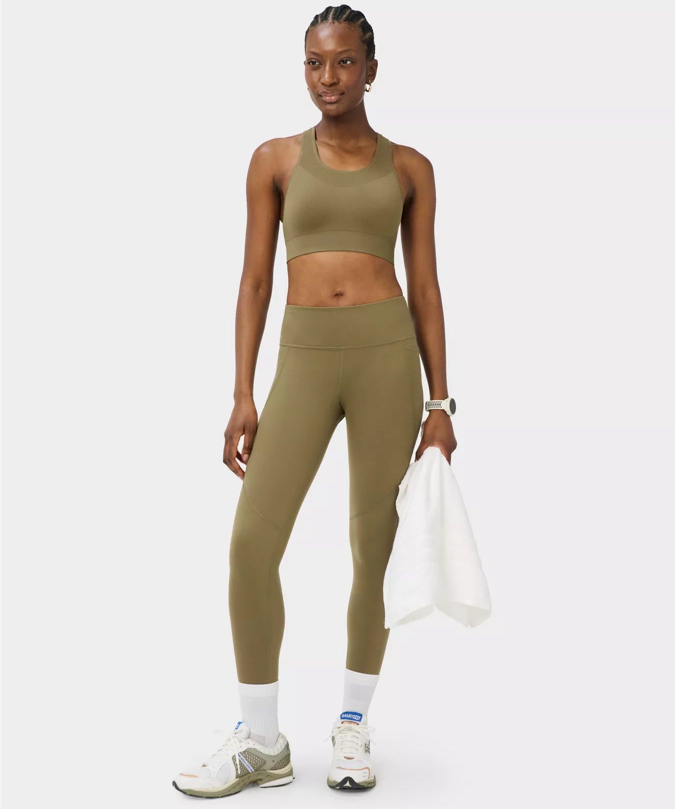 sb10260_khakibrown_1.webp