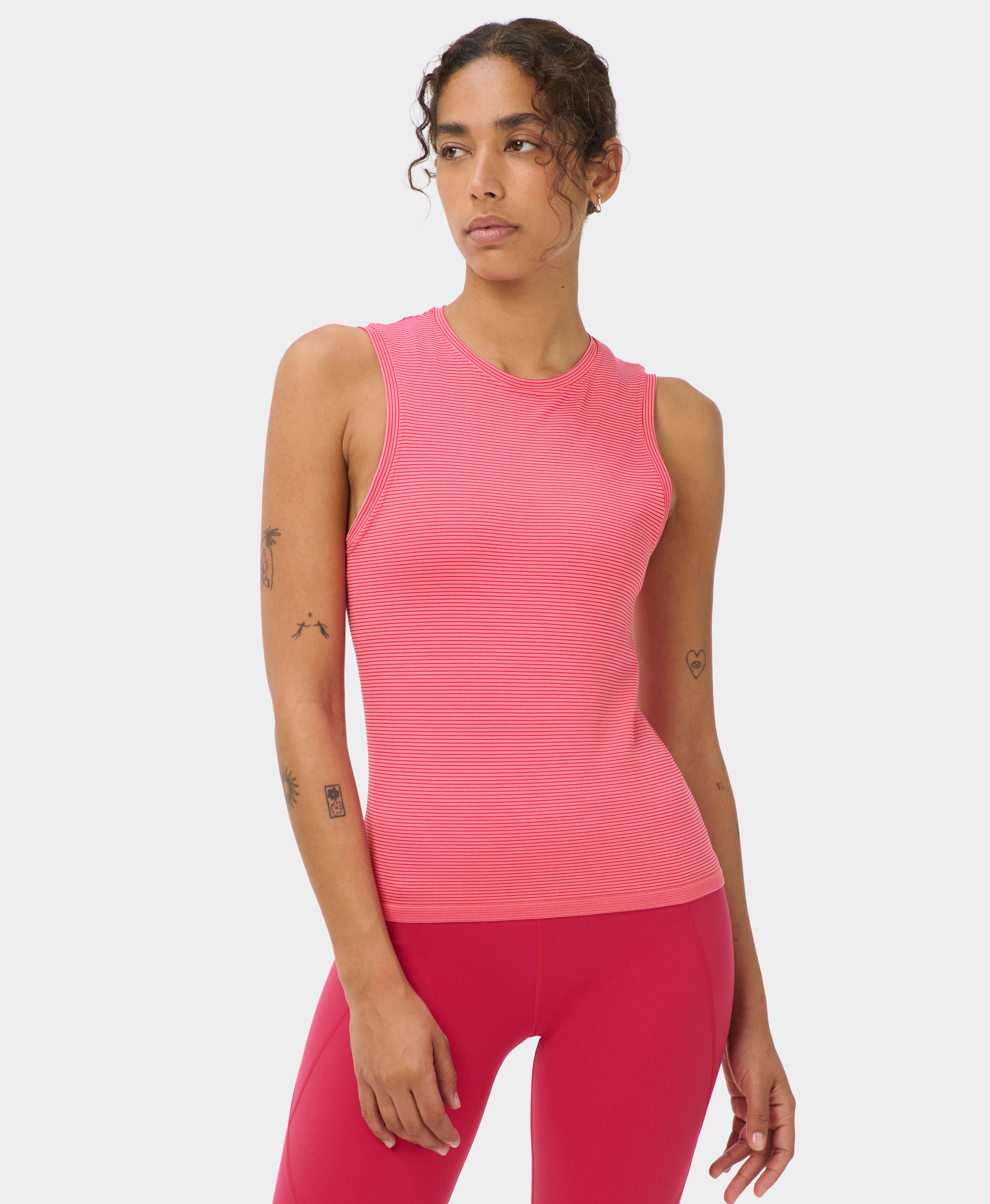 Athlete Seamless Mid Length Racer Tank