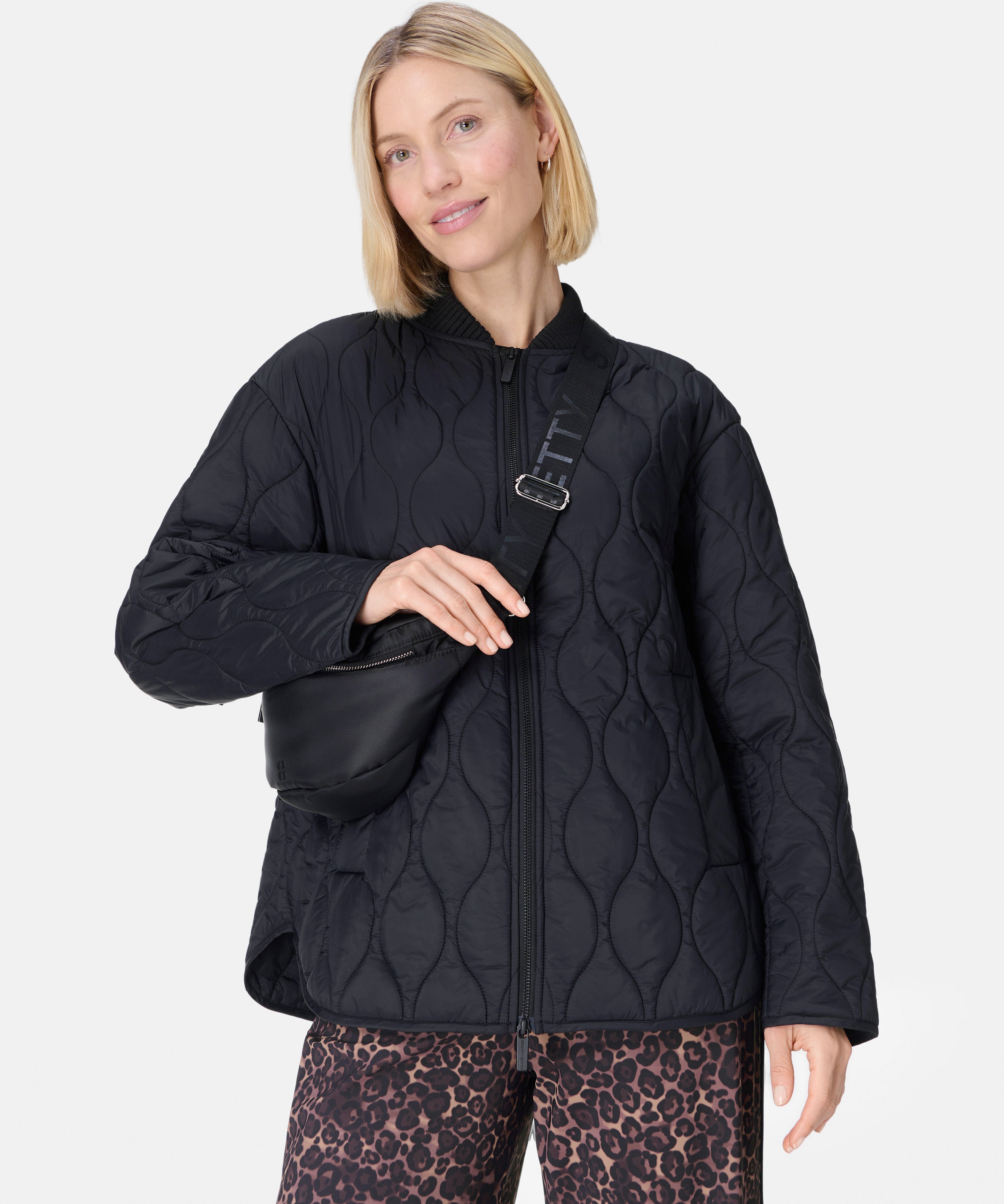 sb10379_black.jpg