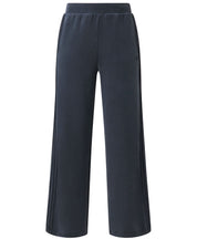 Sand Wash Wide Leg Pintuck Trouser