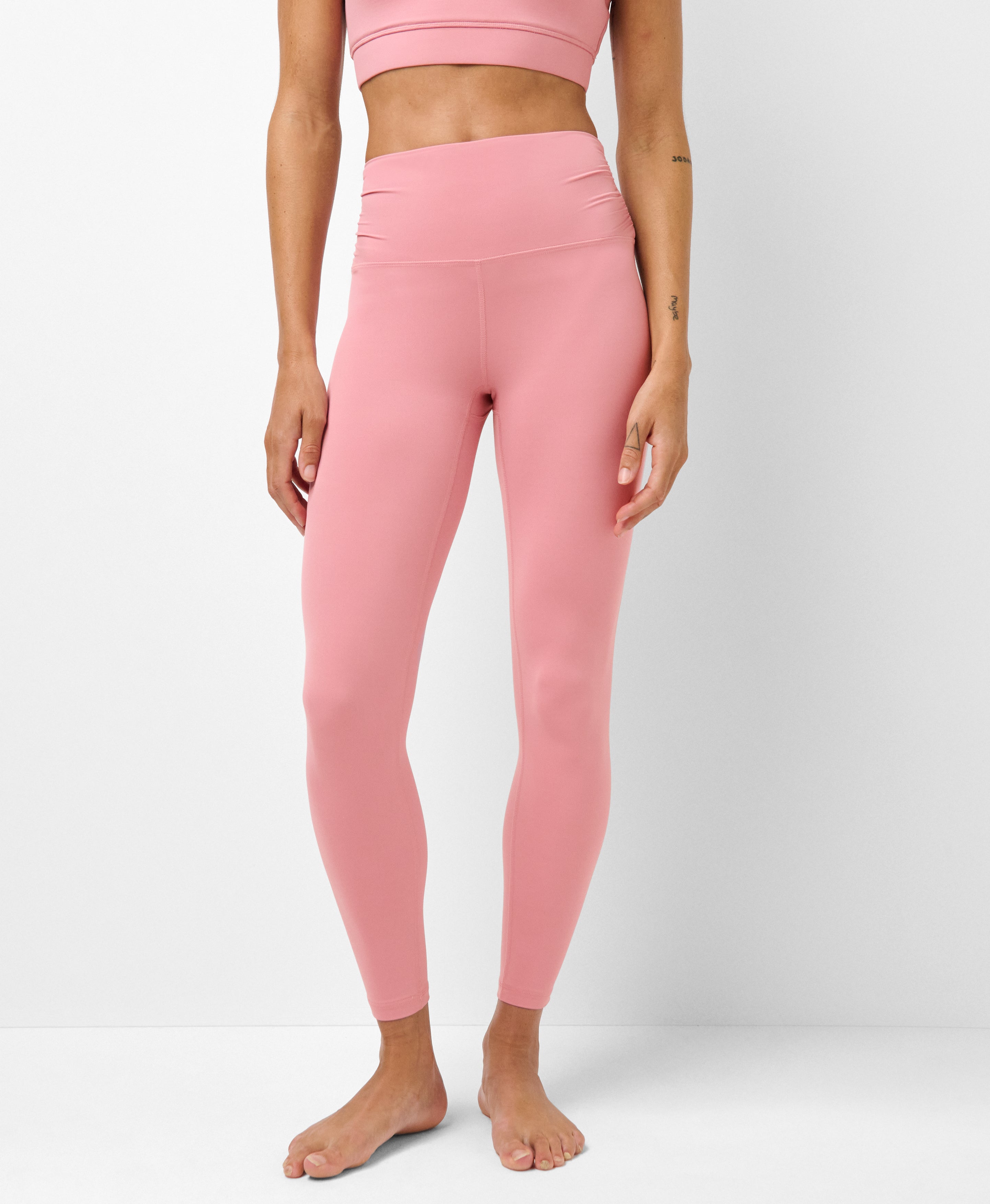 Ultimate Studio 7/8 Ruched Leggings