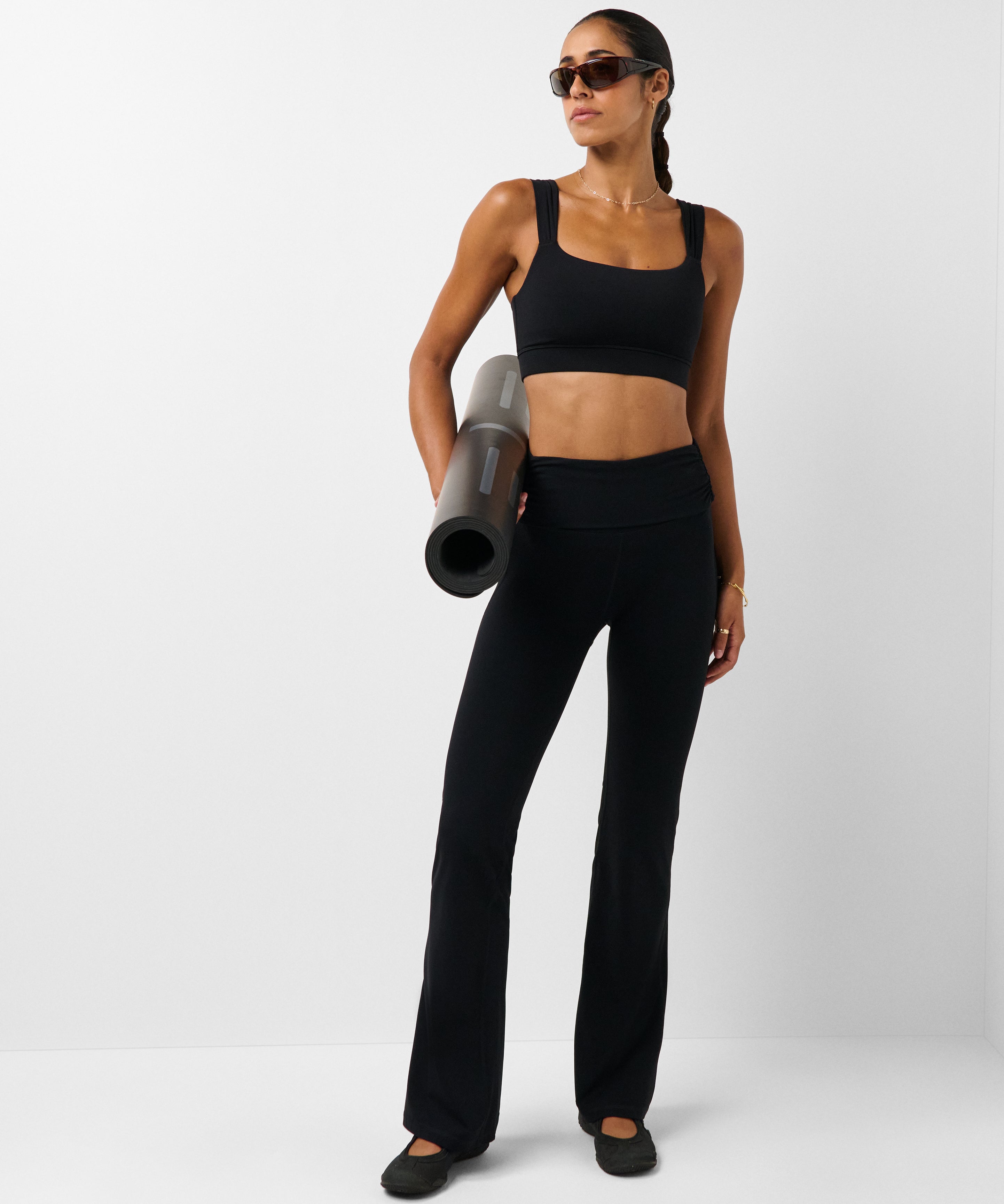 sb10805_black_1.jpg