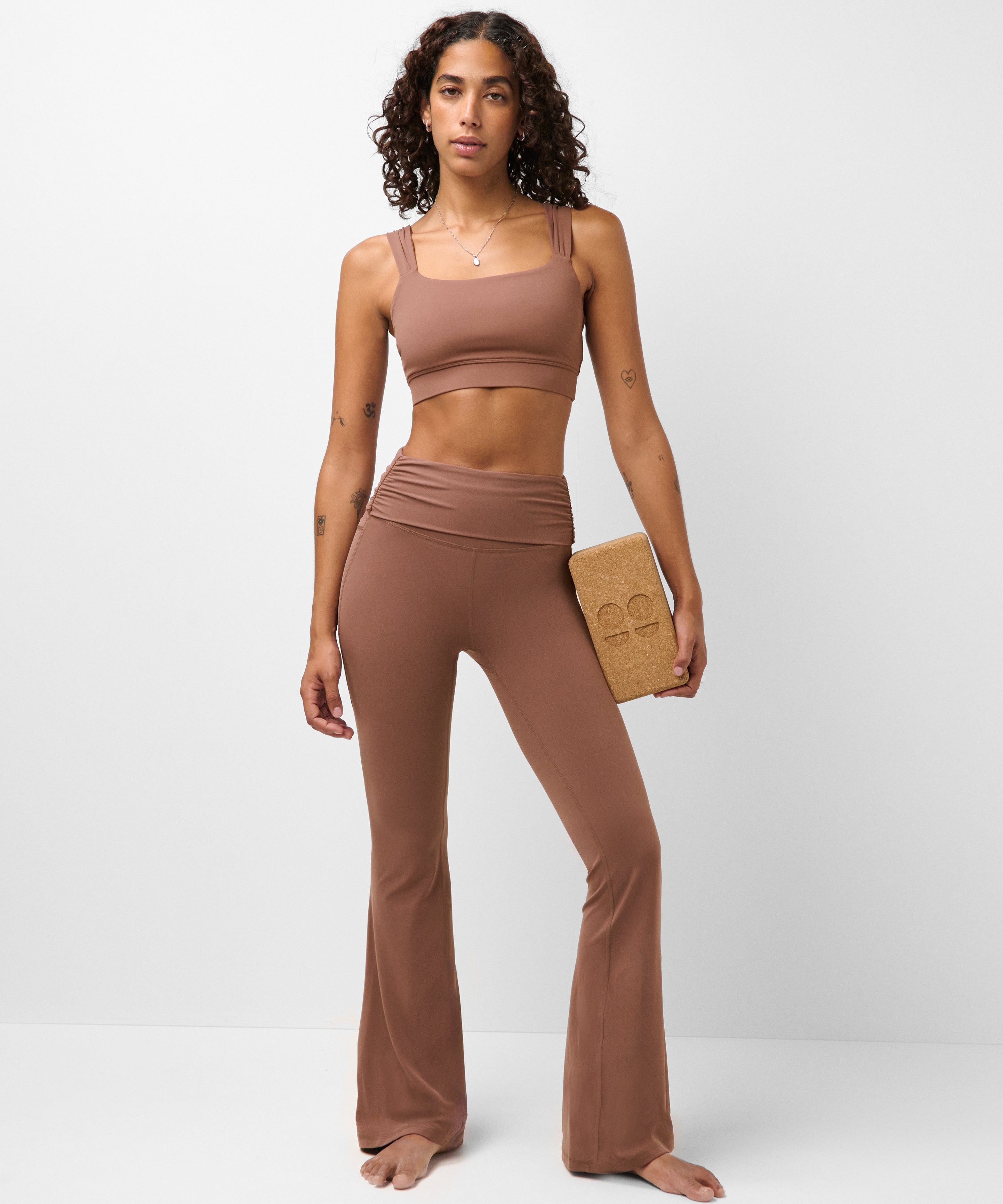 sb10805_chestnutbrown_1.jpg