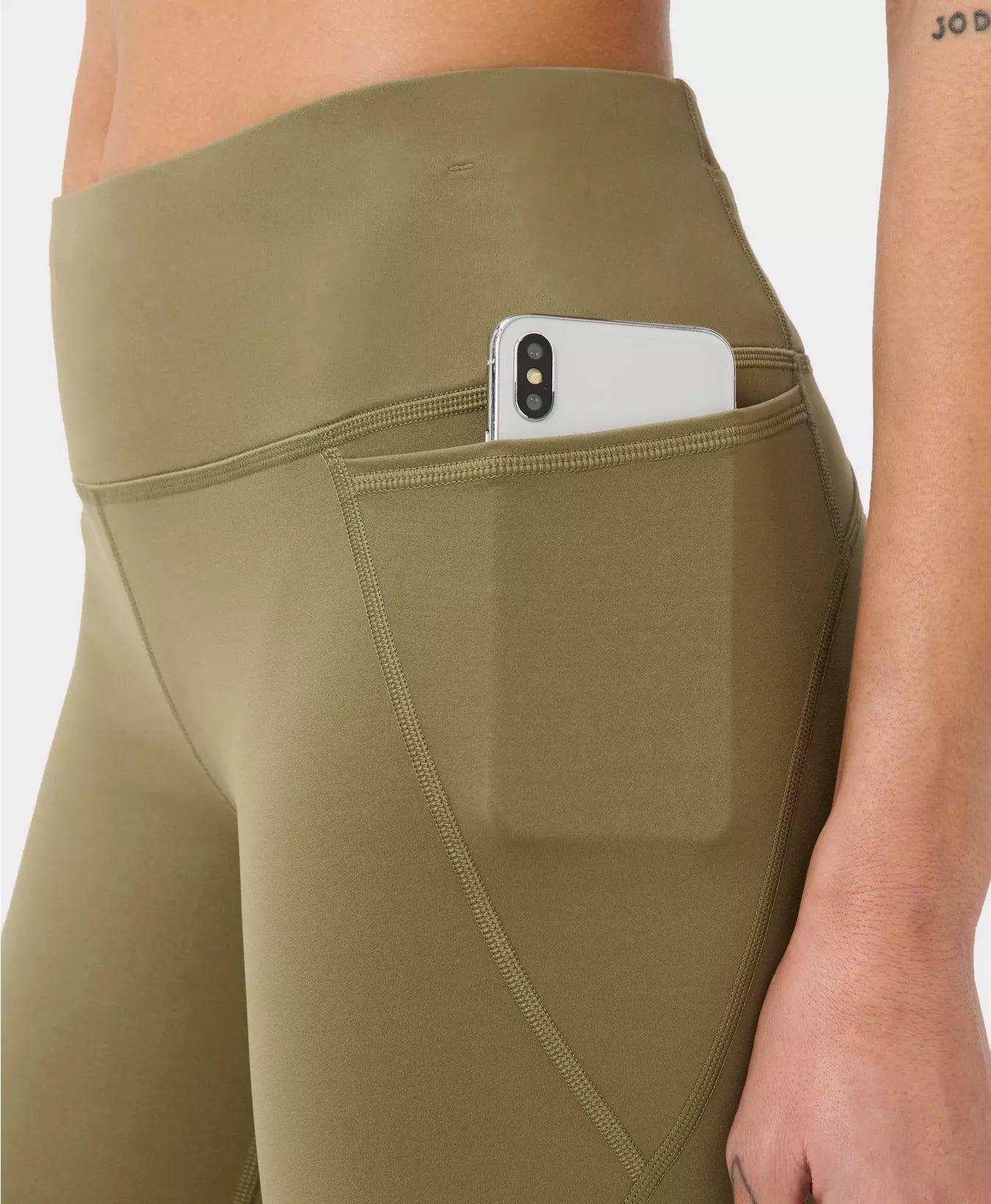 Power 6" Biker Shorts