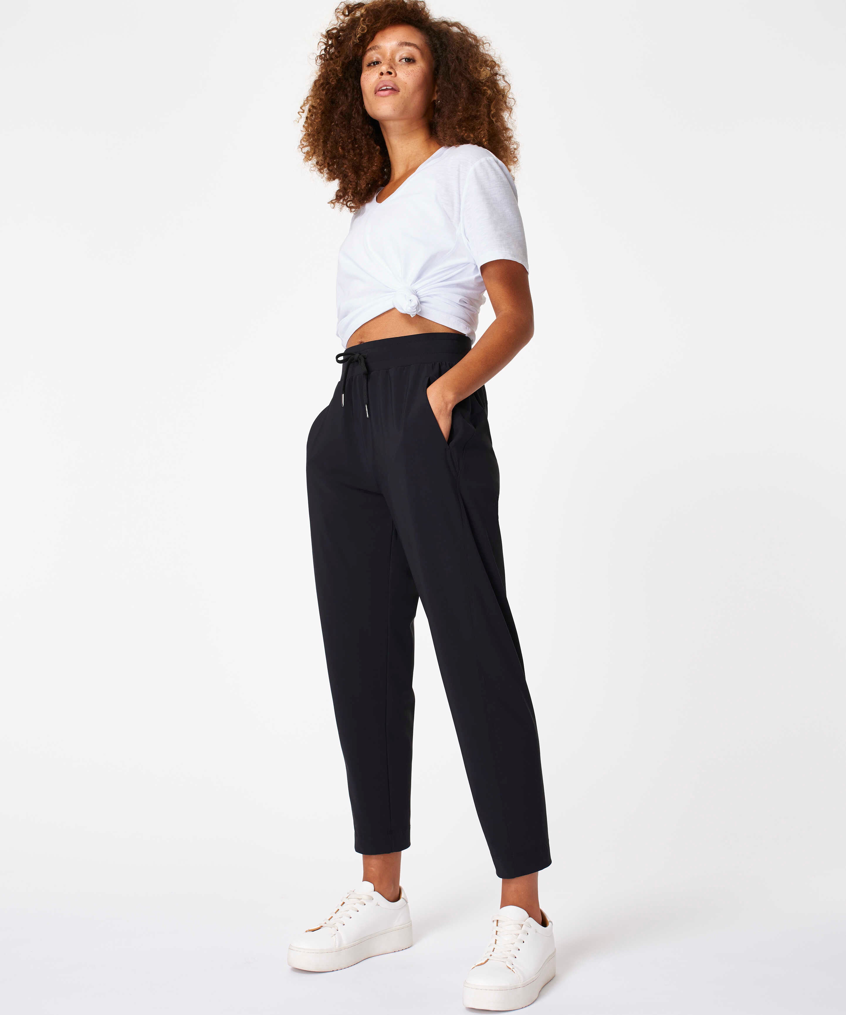sb5376a_black_3_d25382ce-5e0d-4f83-8d2e-b16a1e8ada37.jpg