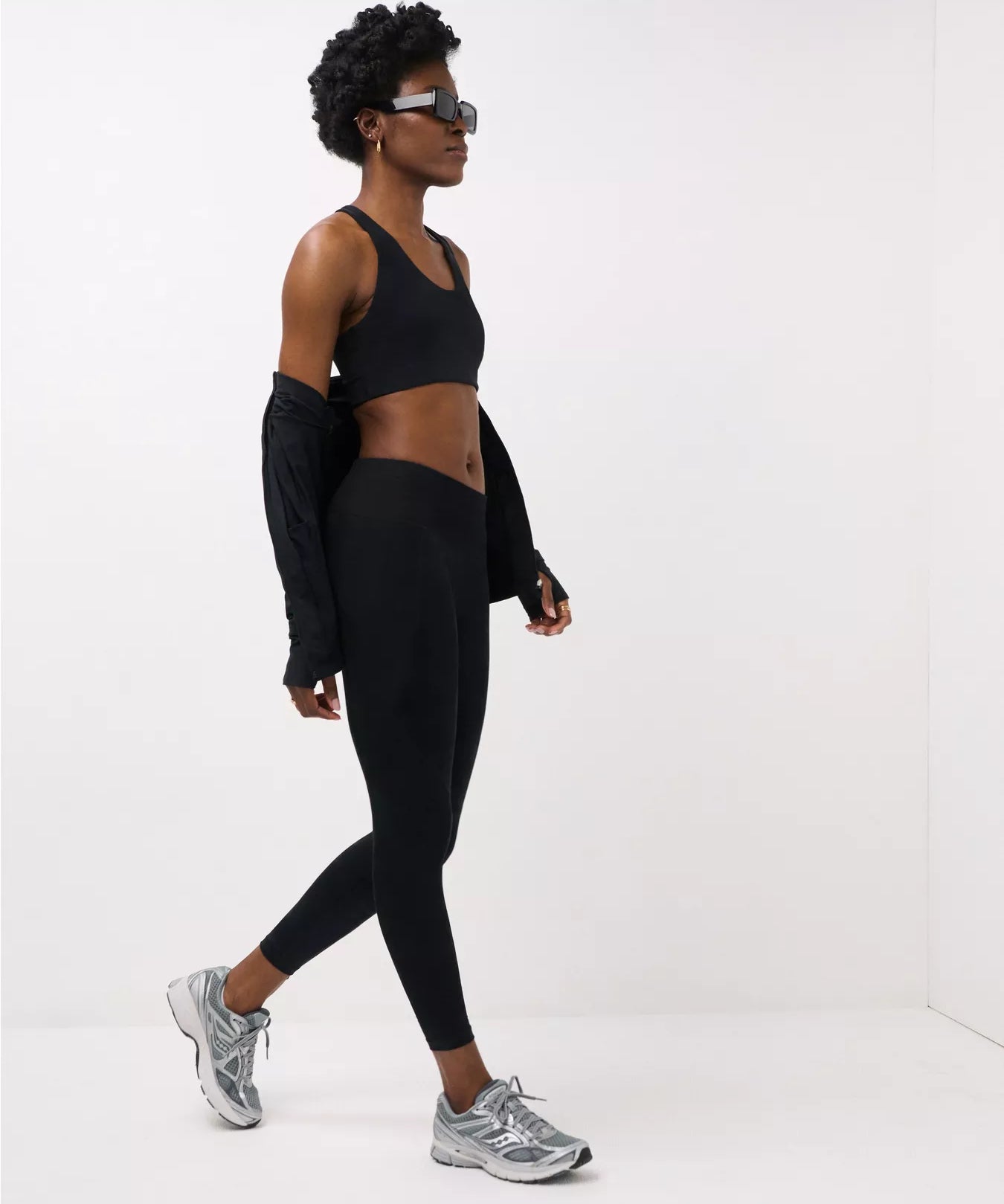 sb5400_black_fulllength_1_78e1e33e-98f9-4bd2-bc51-dff29754193a.webp