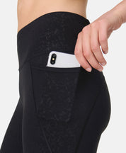 Power 7/8 Embossed Workout Leggings