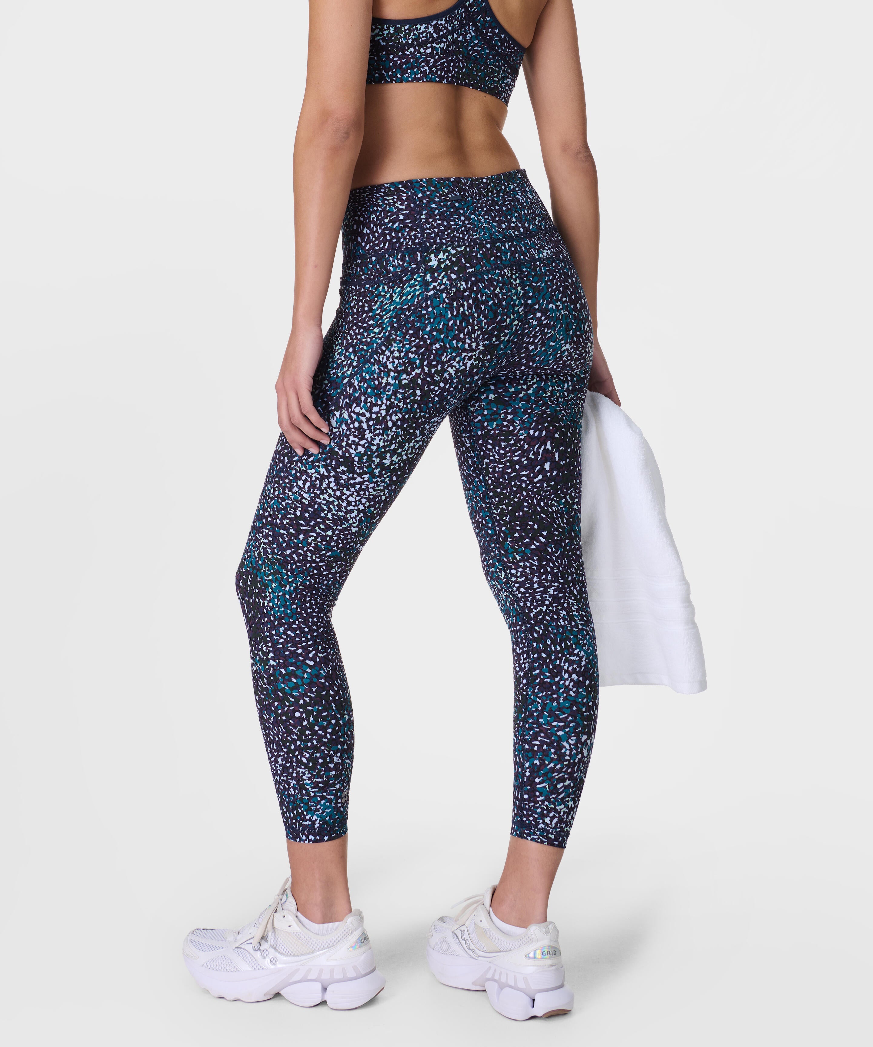 sb5400_blueauroraprint_78length.jpg