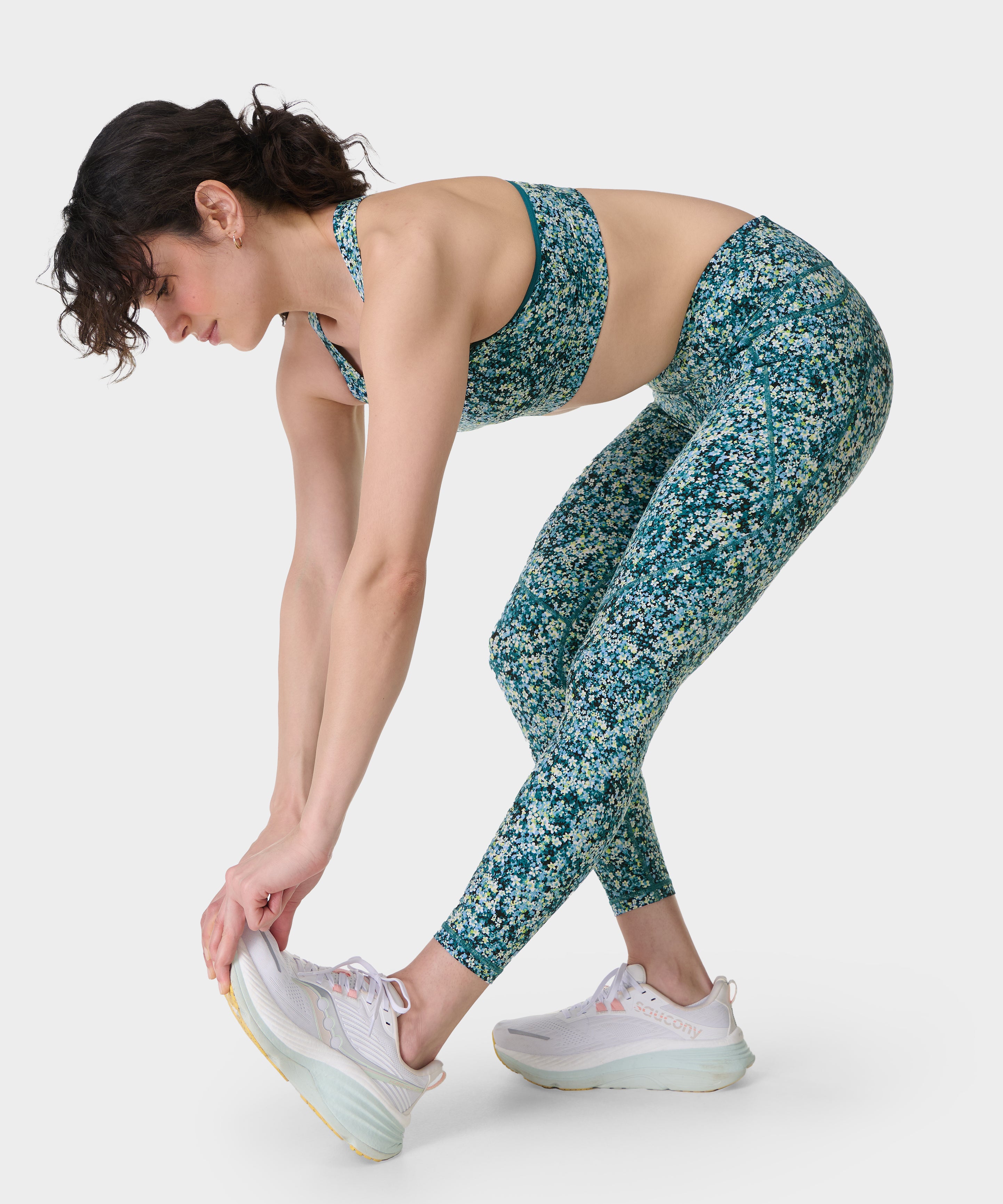 sb5400_bluemeadowprint_78length.jpg