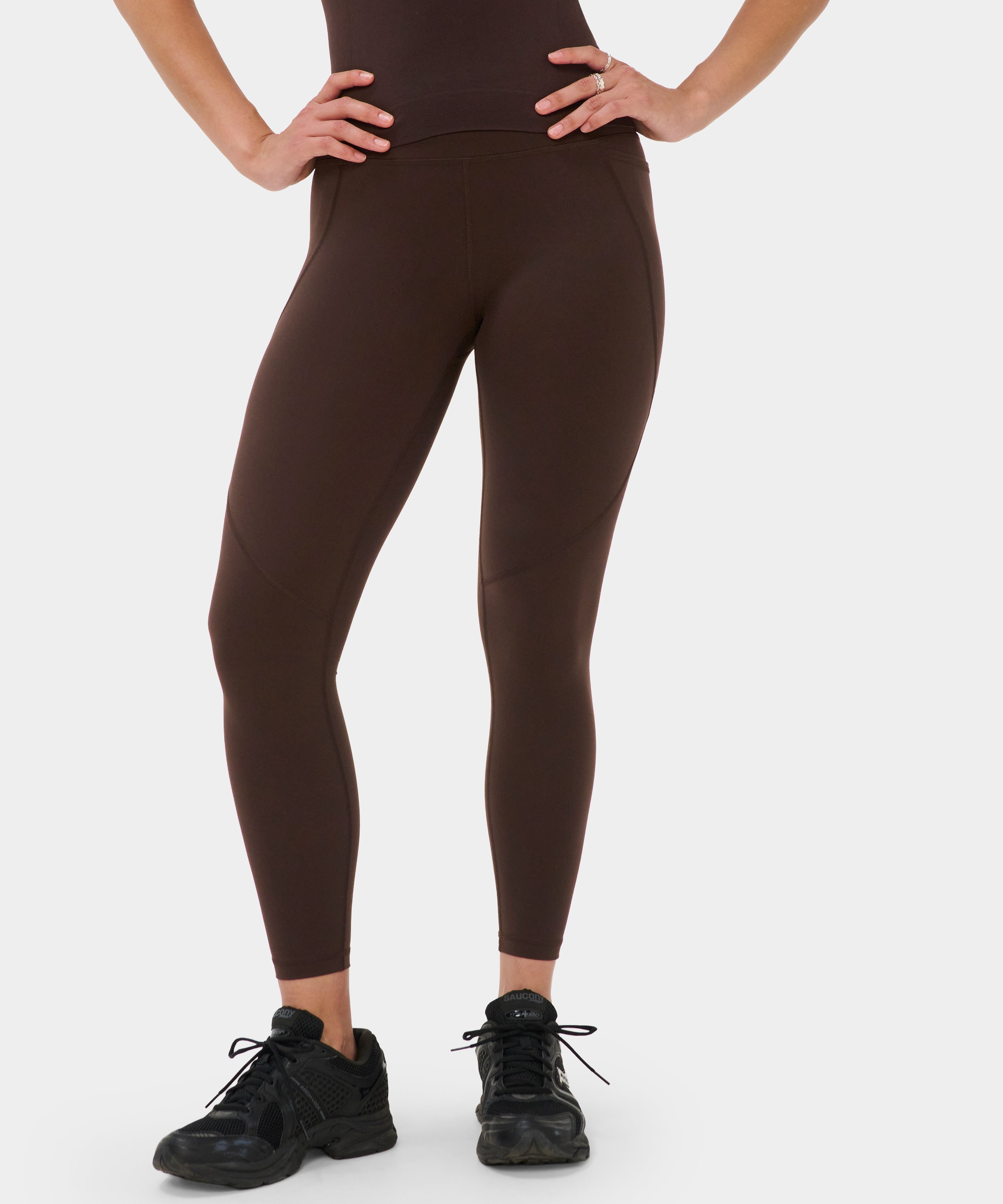 sb5400_espressobrown_78length_3.jpg