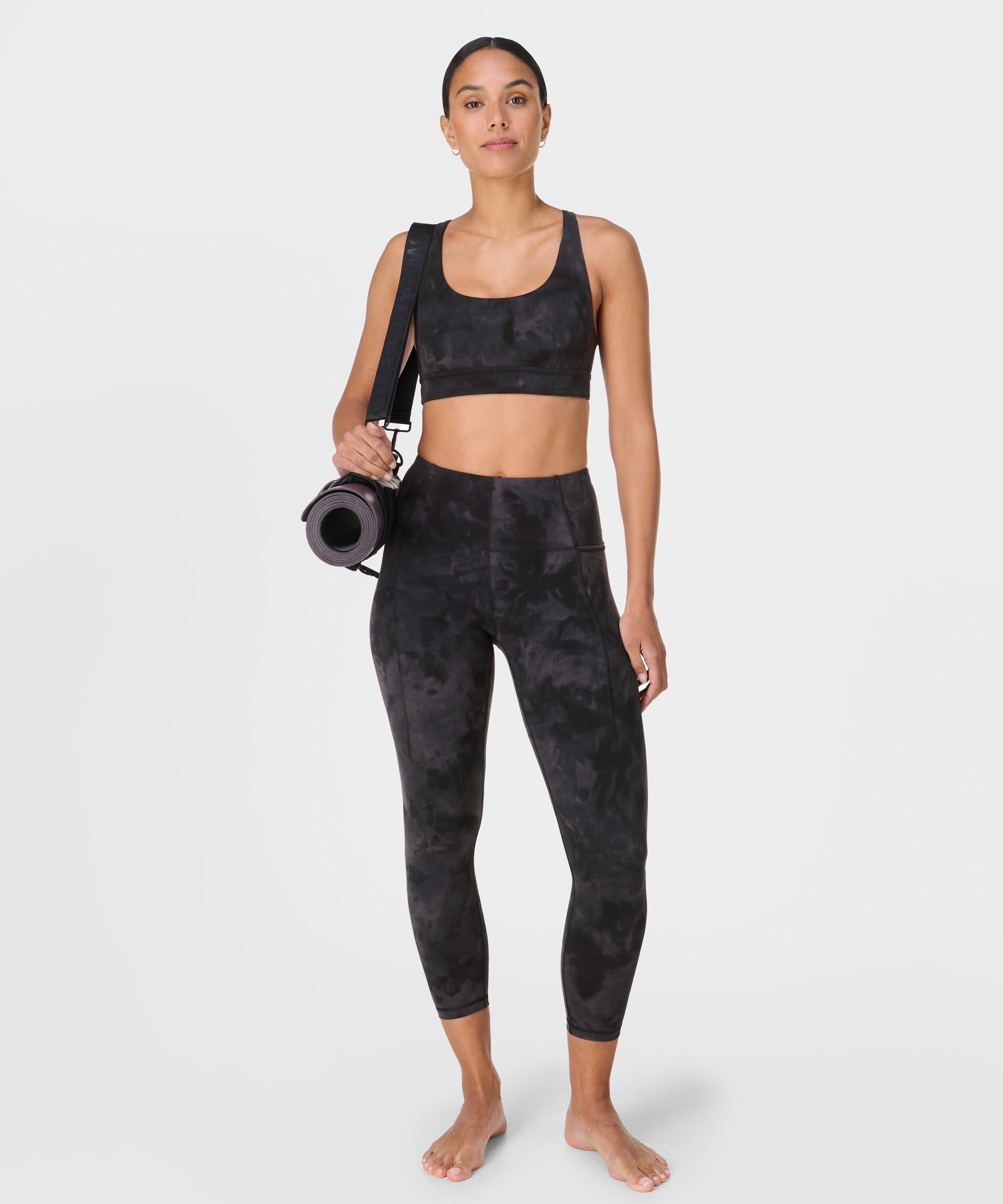 sb6916_blackspraydyeprint_78length_3.jpg