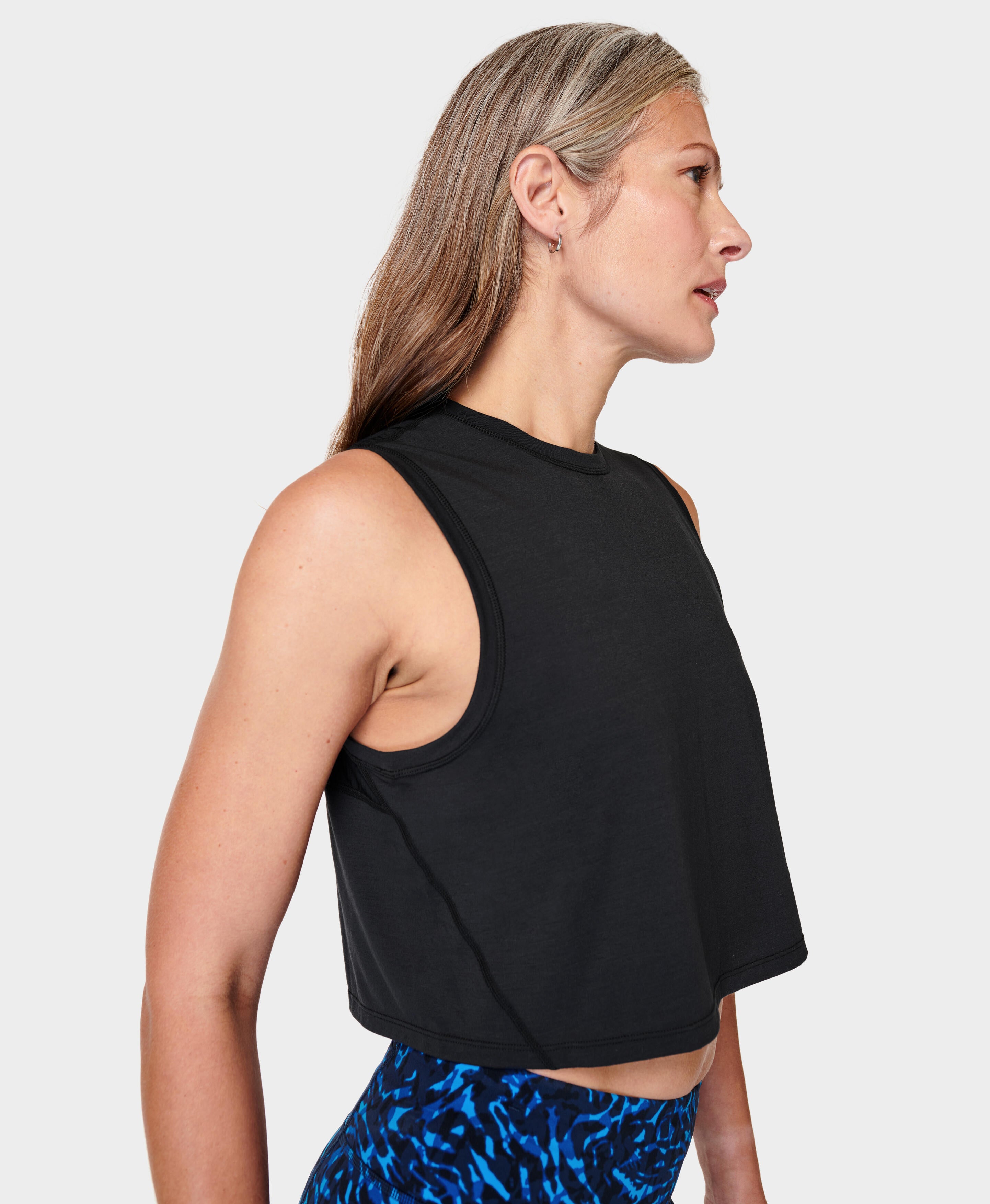 (取寄) スウェッティ ベティ レディース ブリーズ イージー クロップ マッスル タンク Sweaty Betty women Breathe Easy Crop Muscle Tank White Breathe Easy Crop Muscle Tank – SweatyBetty AU