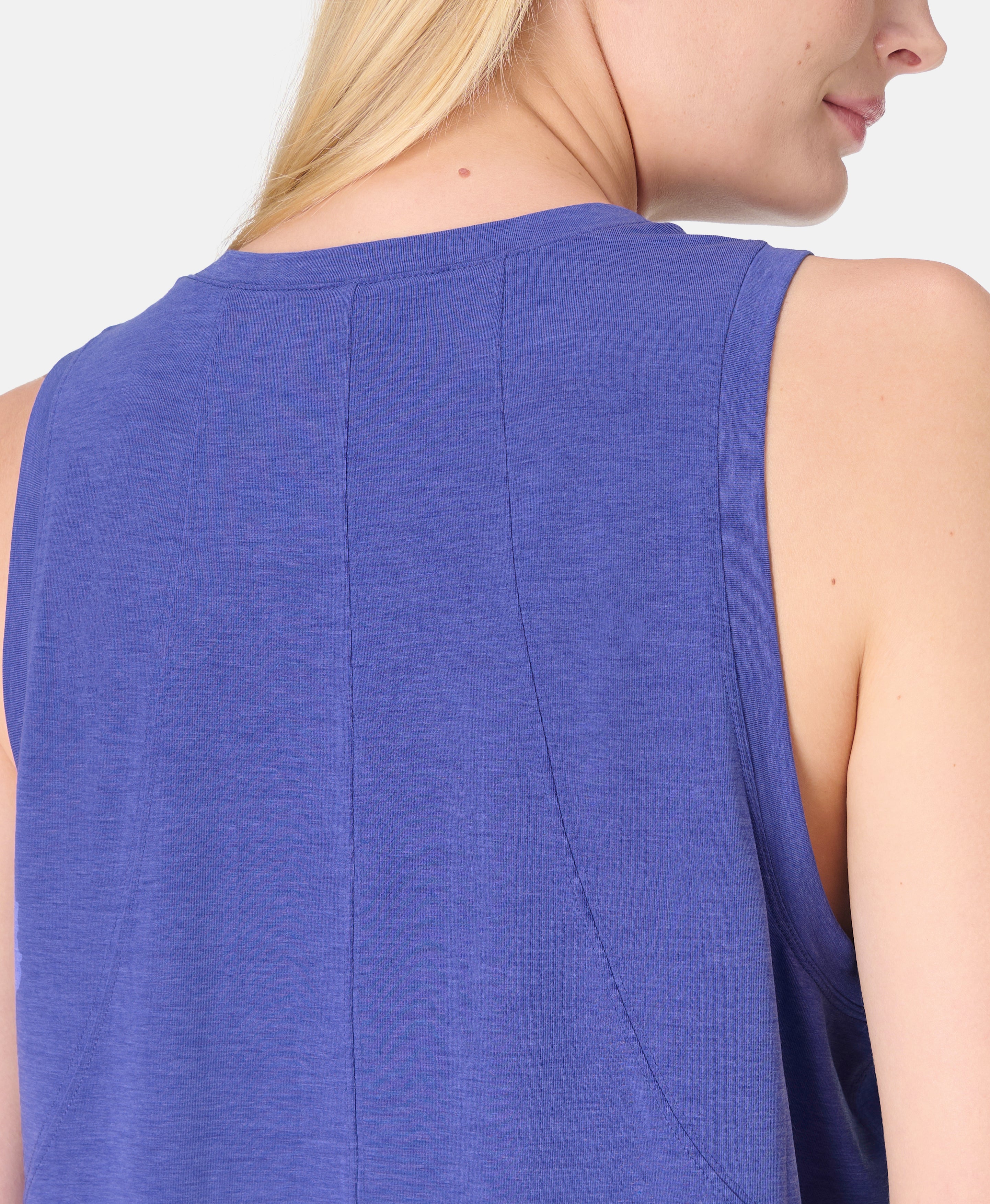 Soft Flow Studio Tank