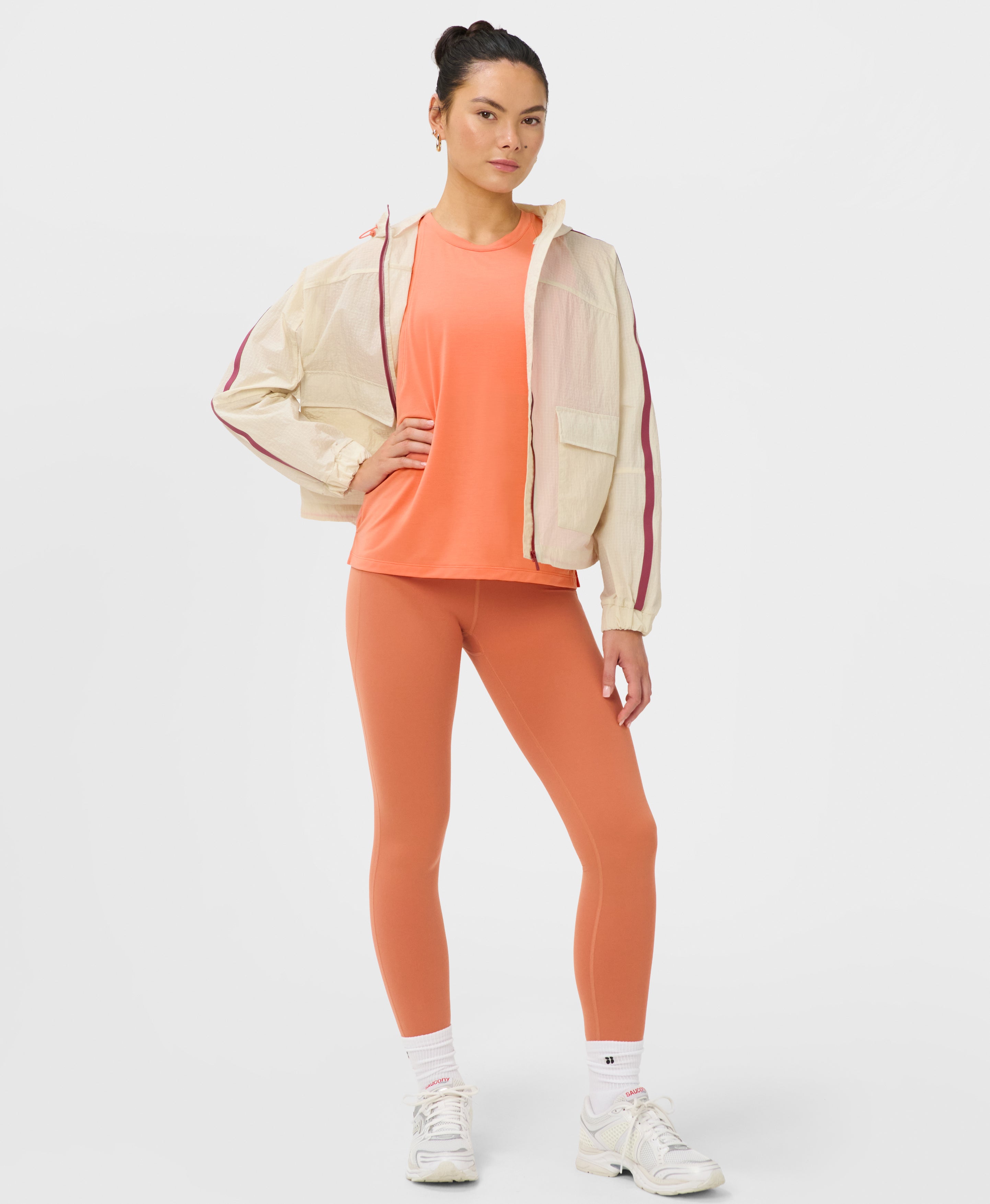 Soft Flow Studio Tank