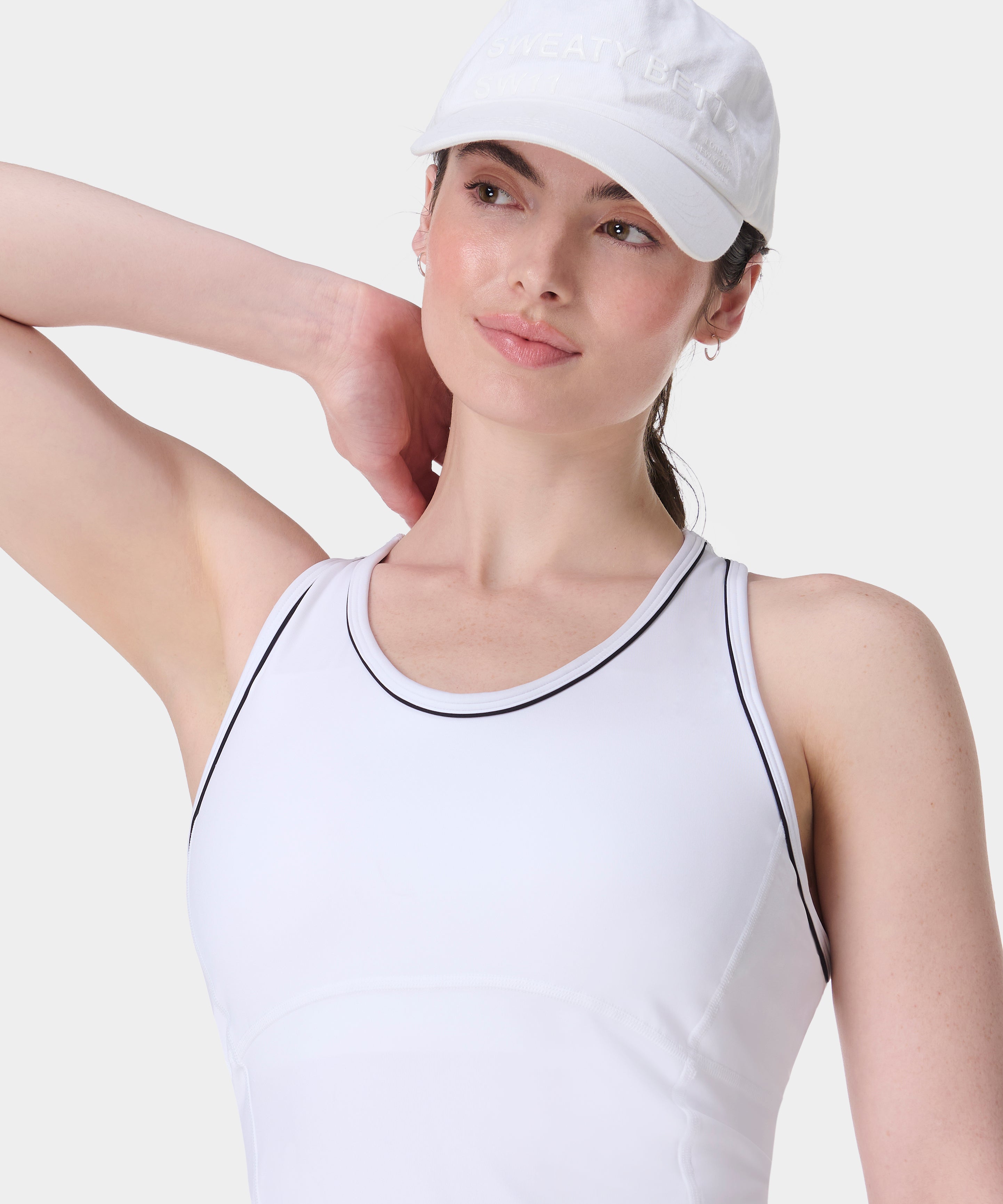 sb9882_white.jpg