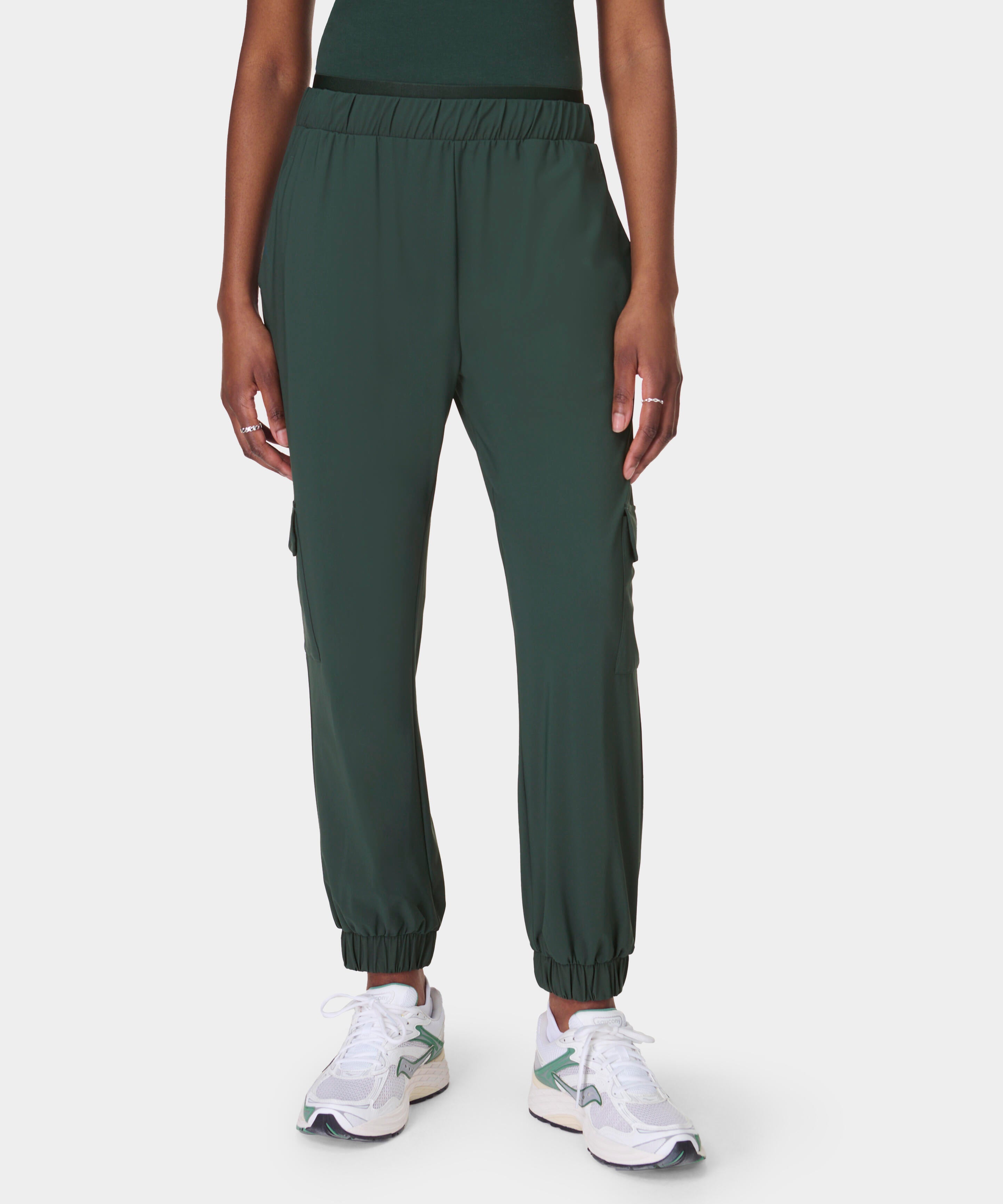 sb9950e_trekgreen_1.jpg